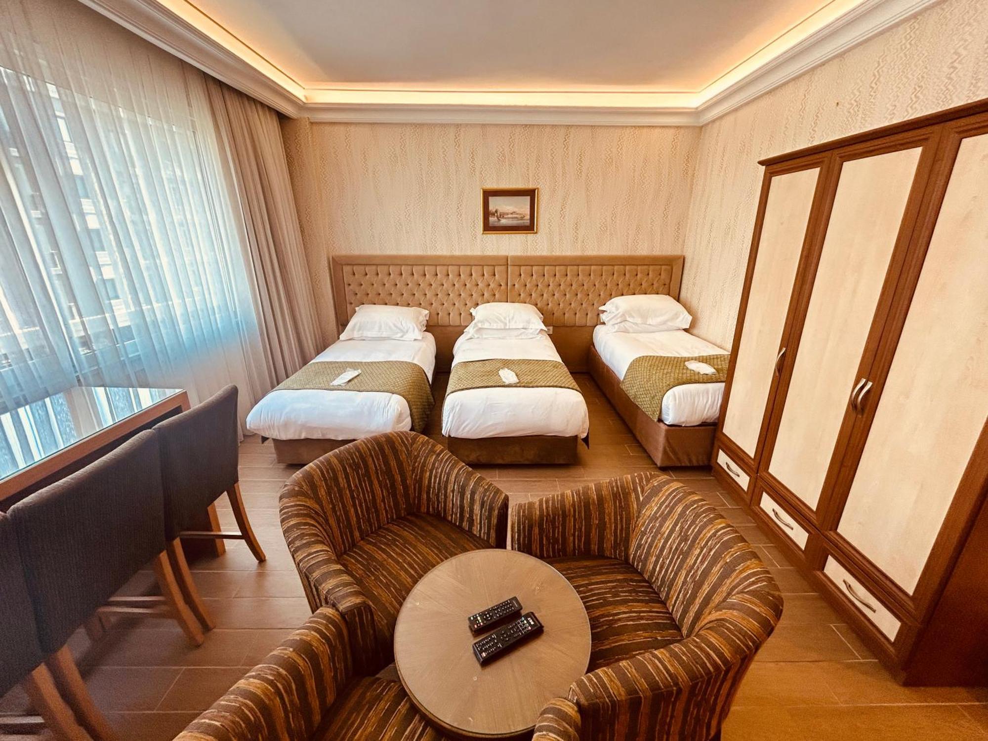 Lily Rooms Istanboel Buitenkant foto