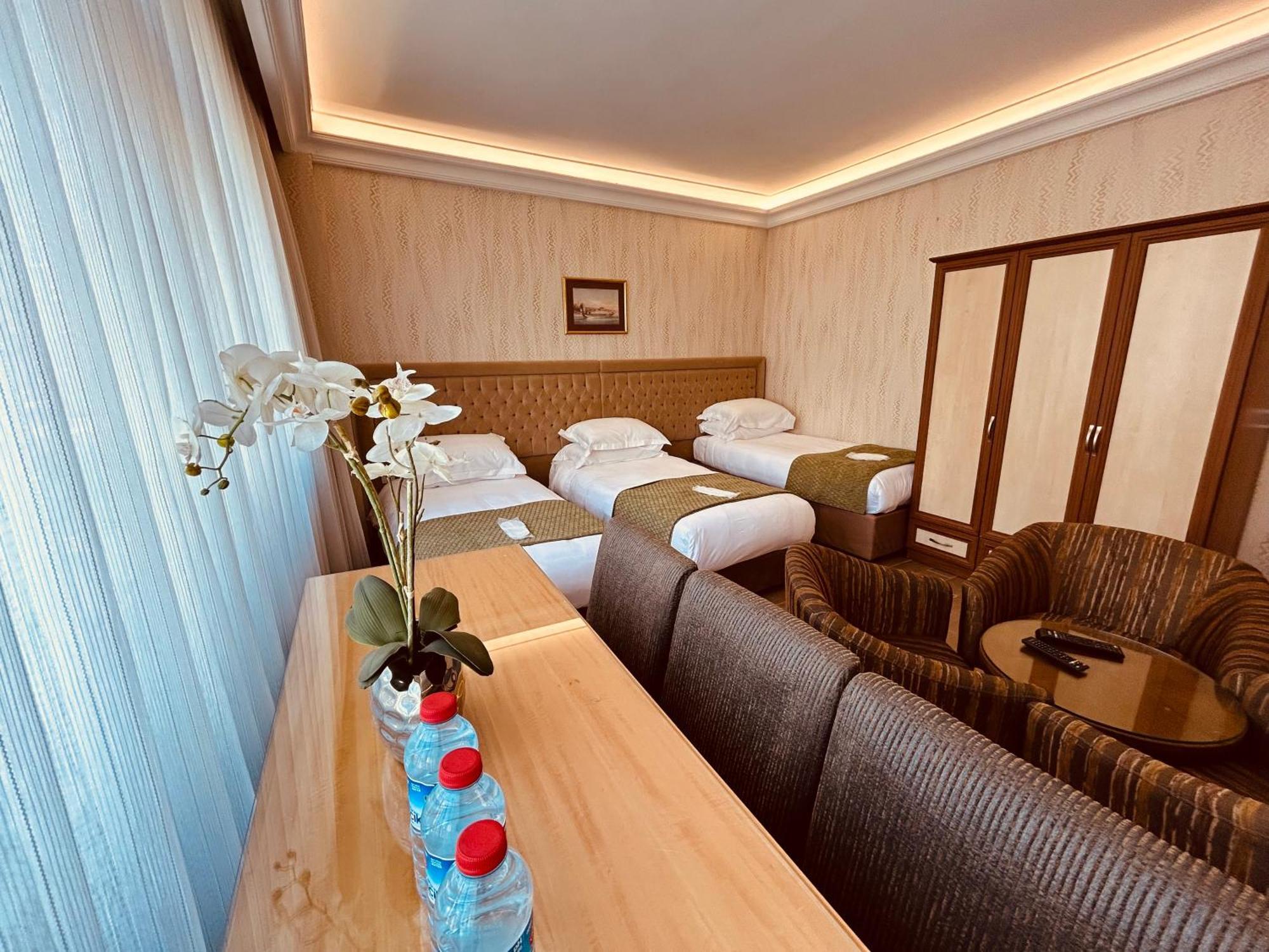 Lily Rooms Istanboel Buitenkant foto