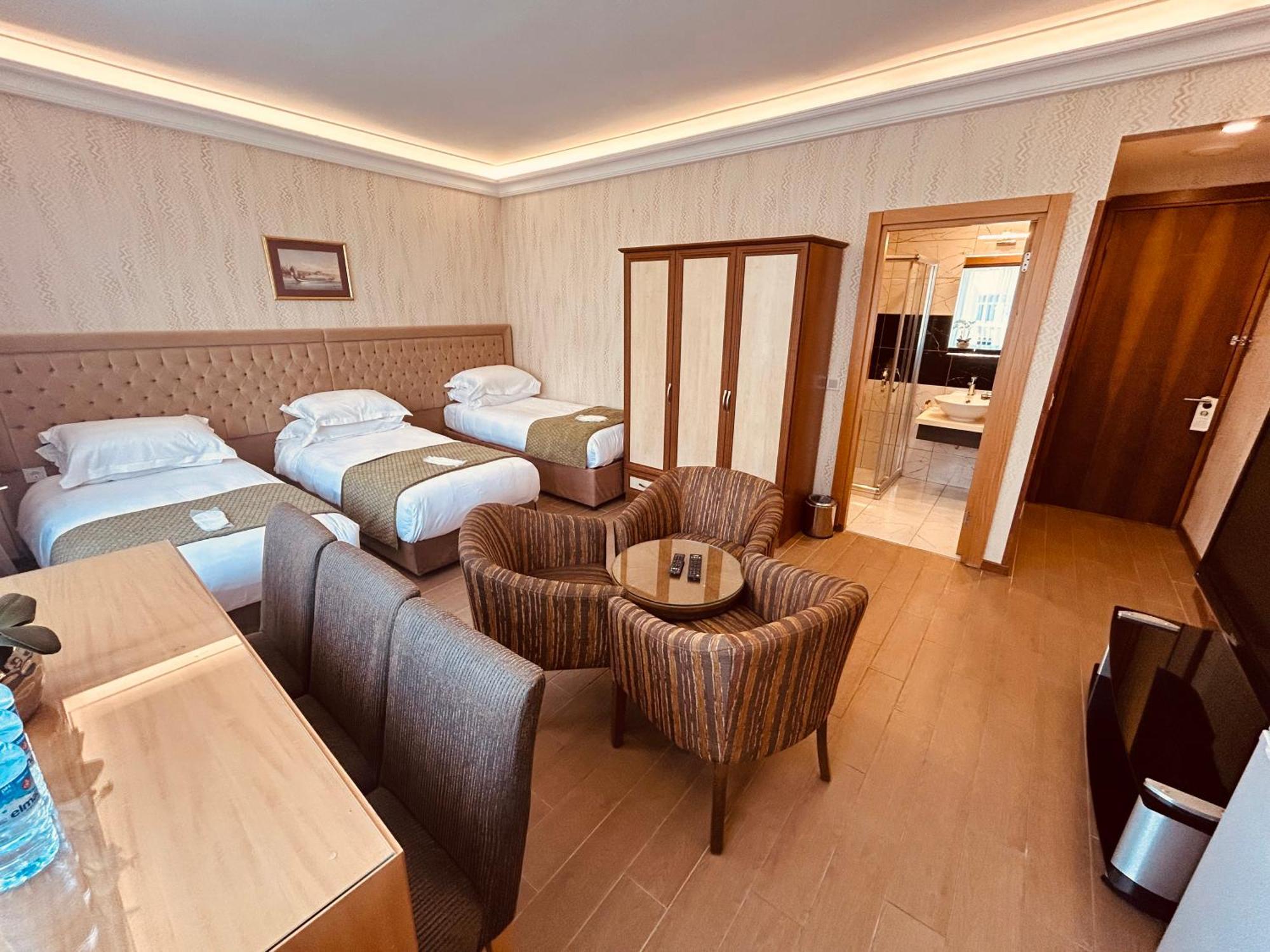 Lily Rooms Istanboel Buitenkant foto