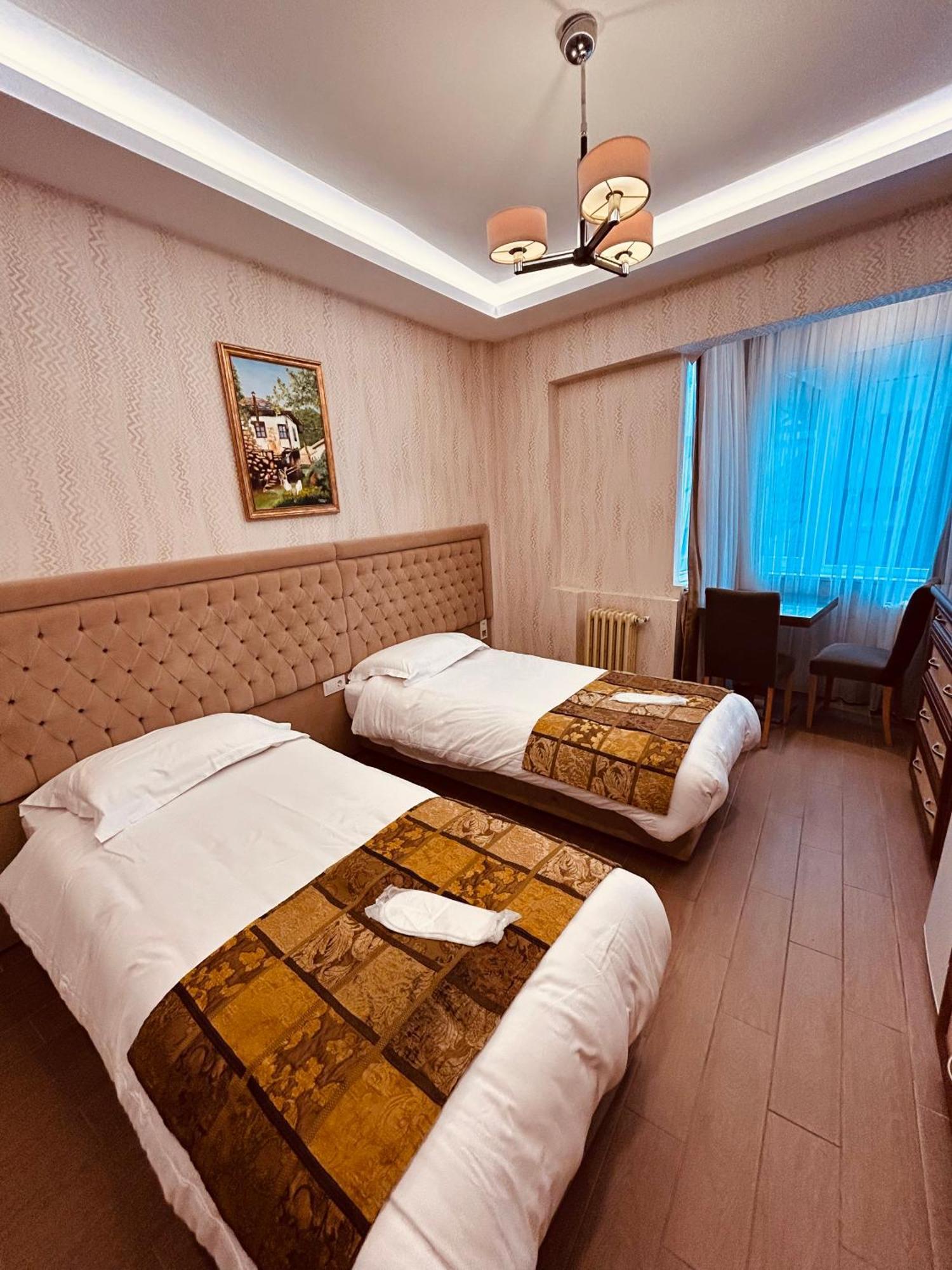 Lily Rooms Istanboel Buitenkant foto